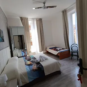 Hotel Eden, Deiva Marina